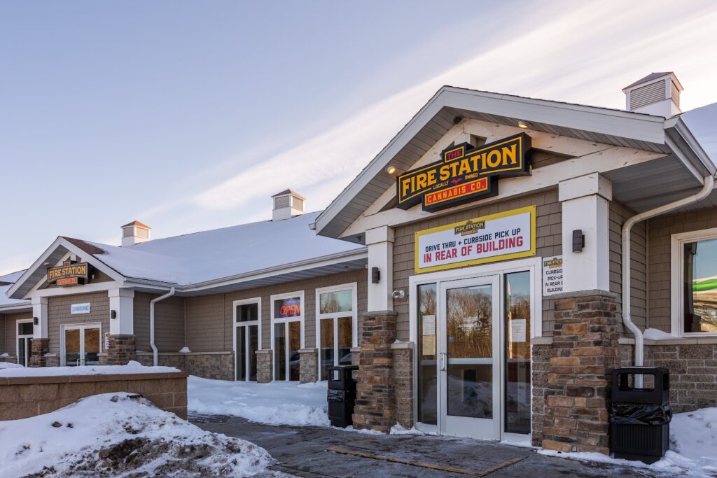 Store – main photo