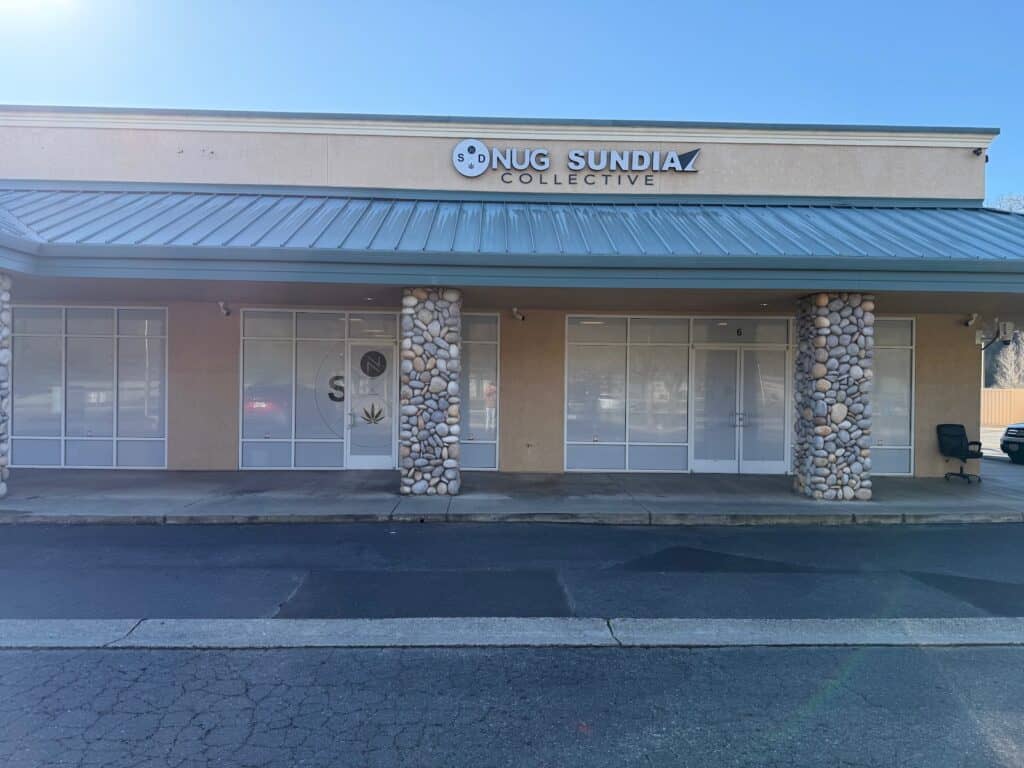 Store – main photo