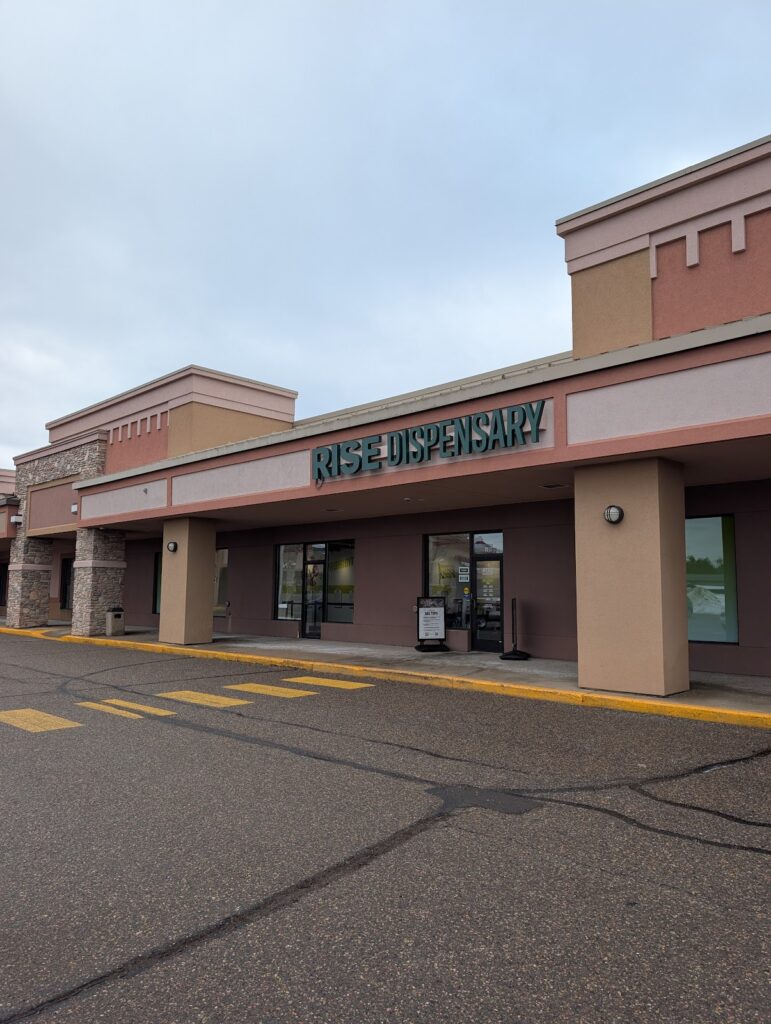 Store – main photo