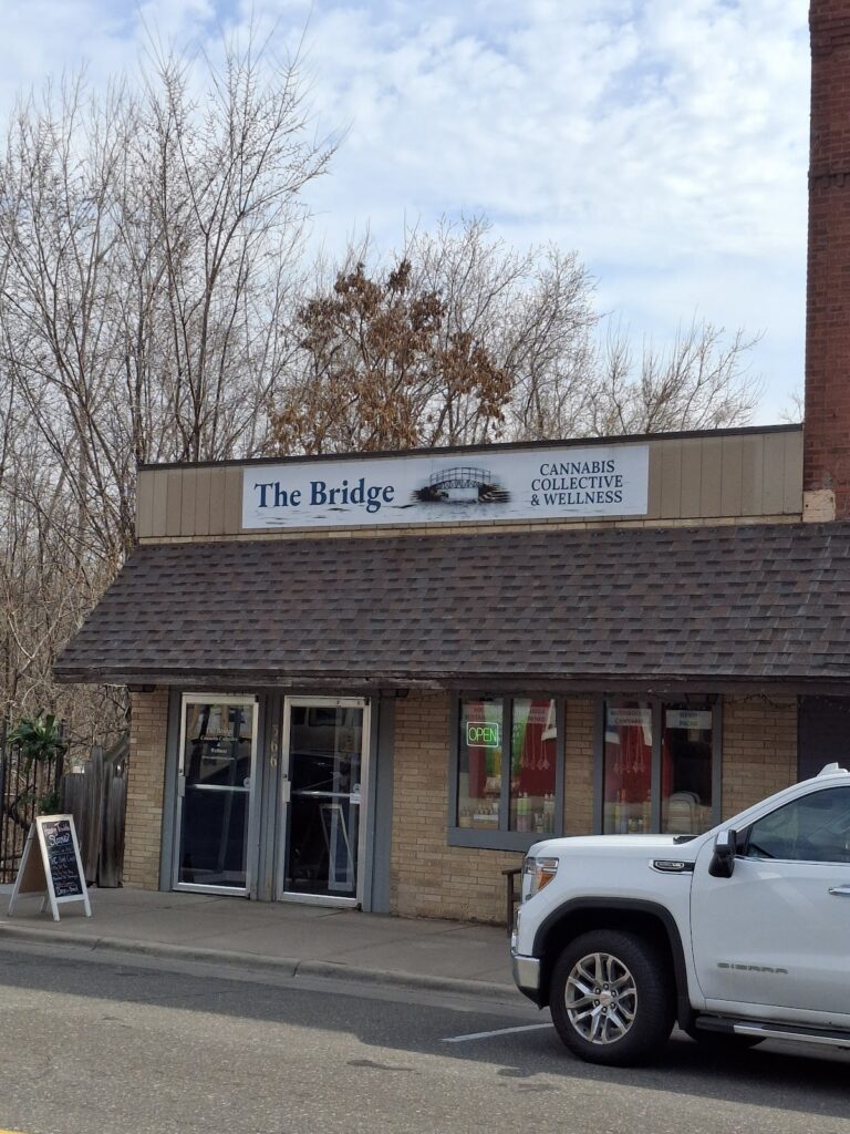 Store – main photo