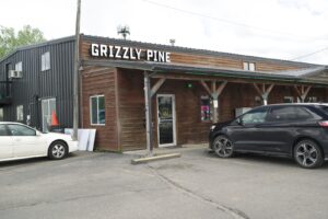 Grizzly Pine — Belgrade, MT