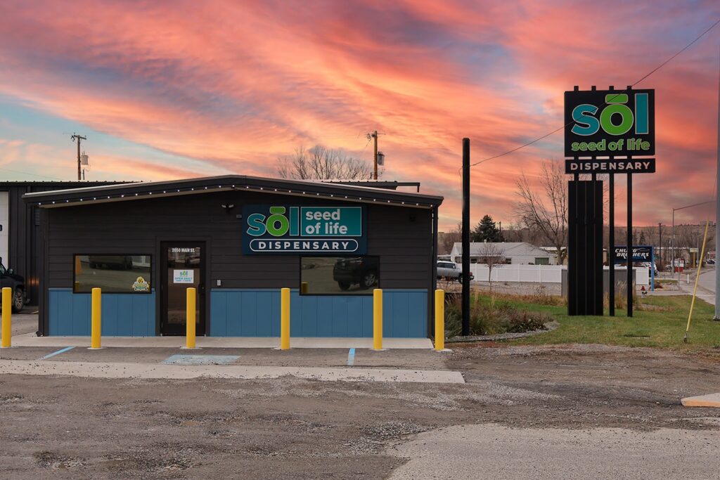 Store – main photo