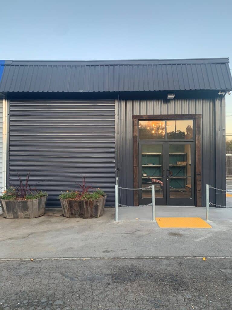 Store – main photo