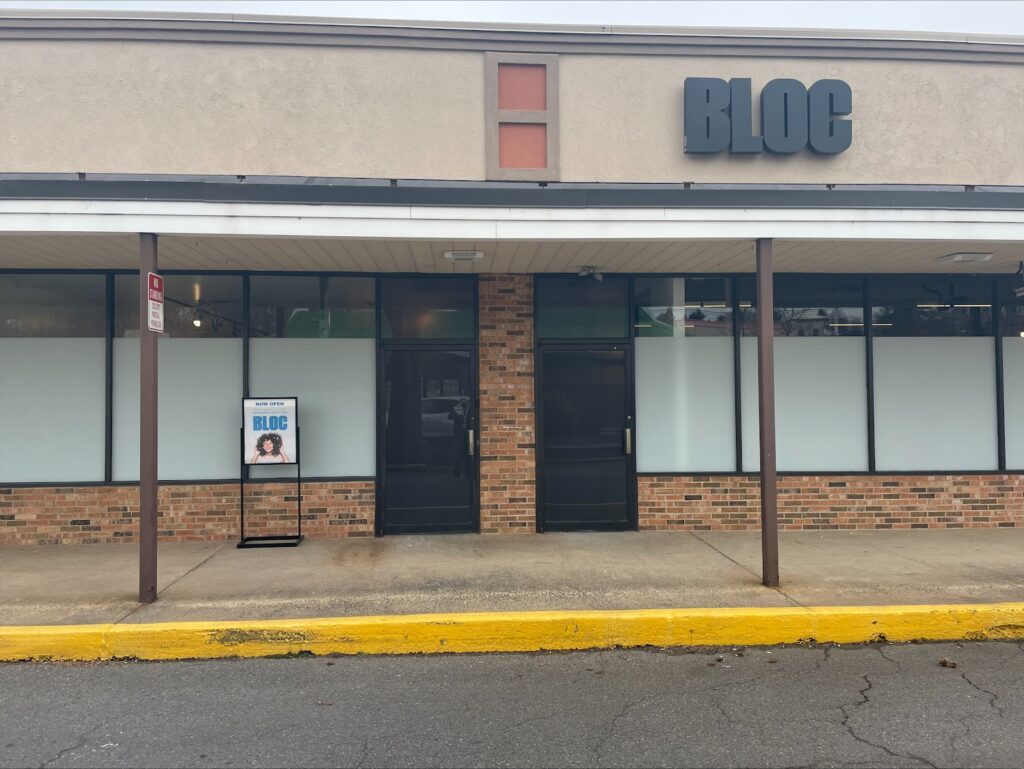 Store – main photo