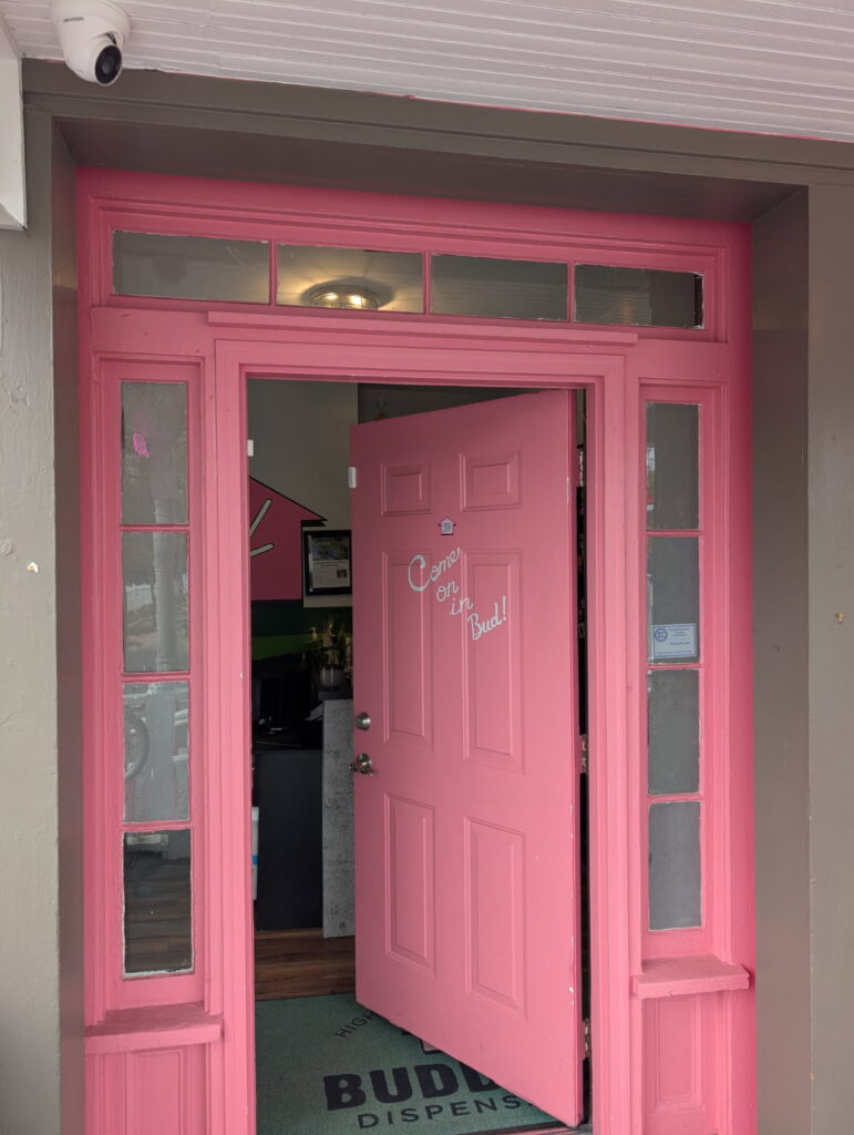 Store – main photo