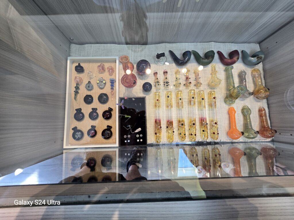 Store – main photo