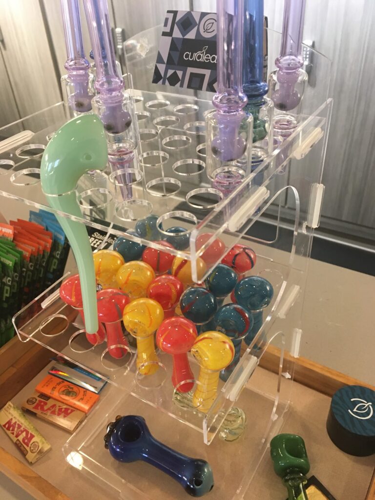 Store – main photo