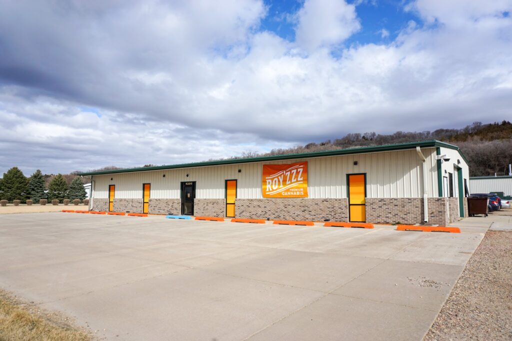 Store – main photo