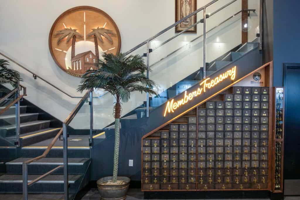 Store – main photo