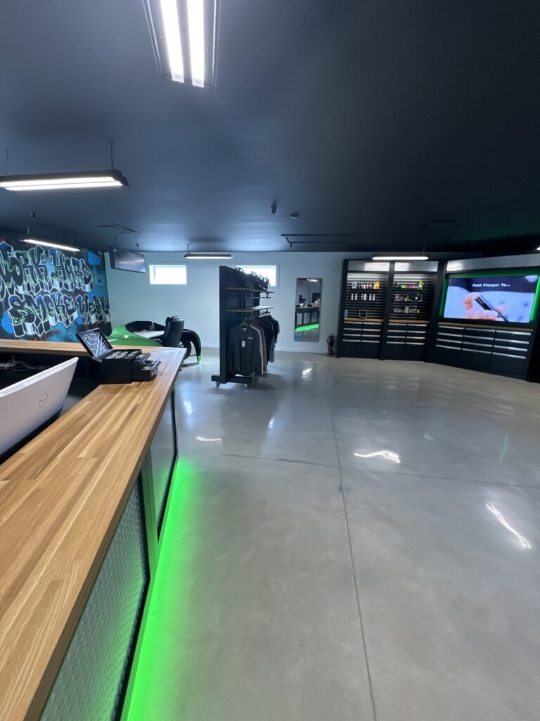 Store – main photo