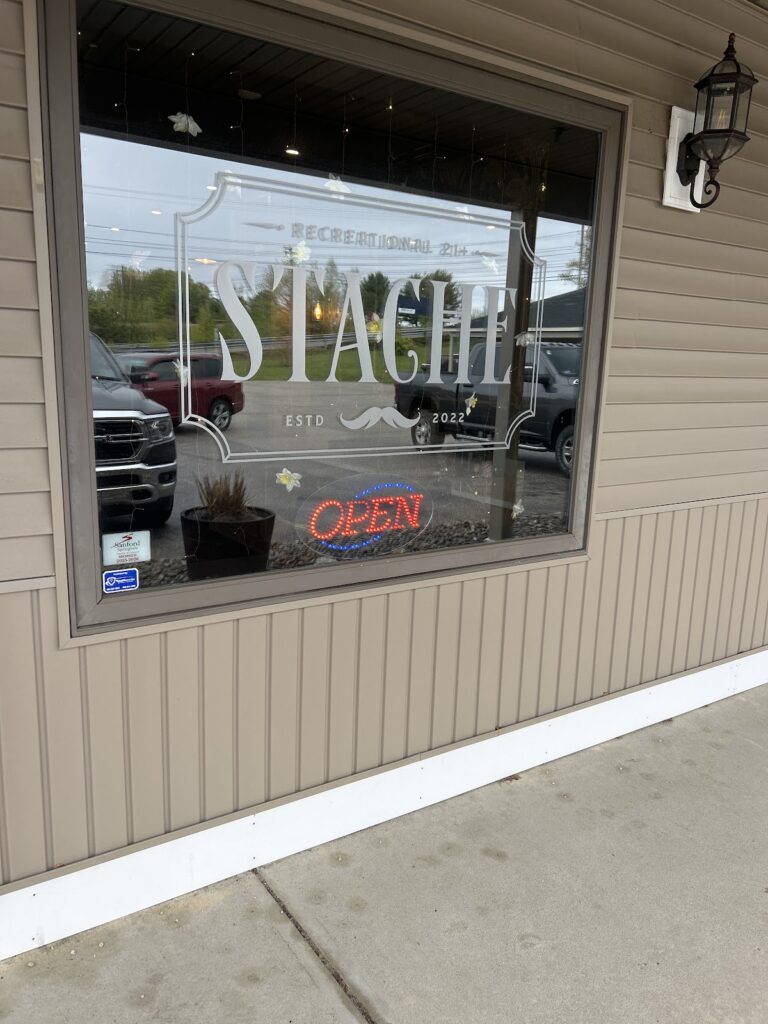 Store – main photo