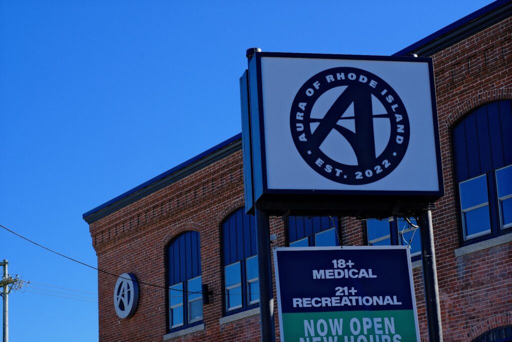 Store – main photo