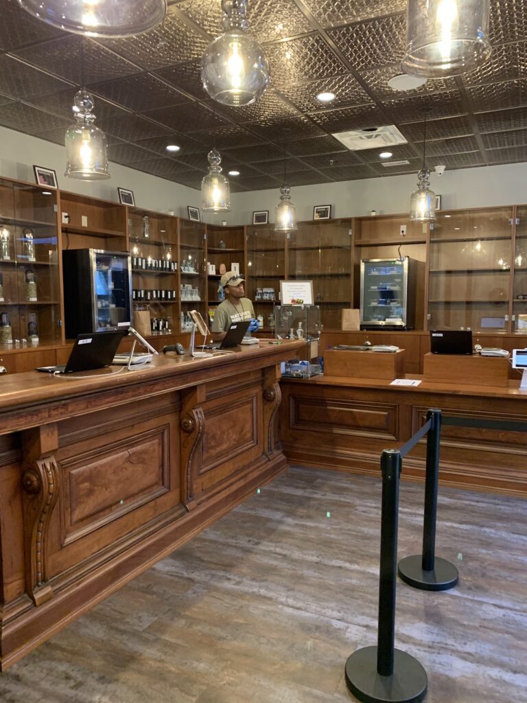 Store – main photo