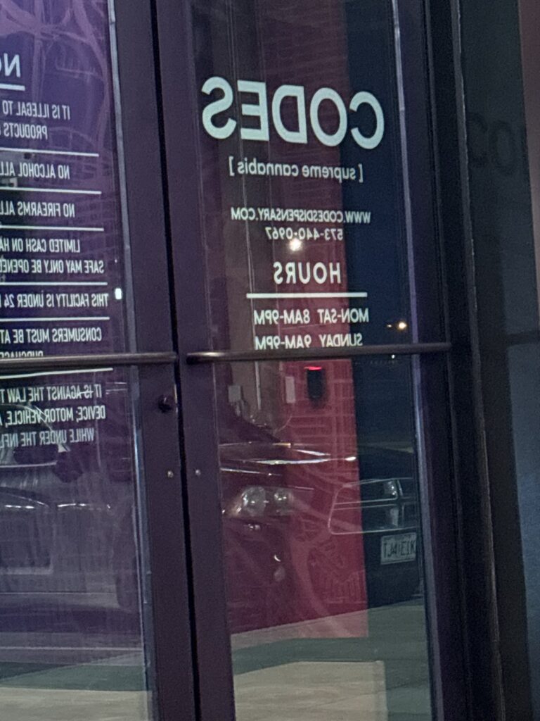 Store – main photo