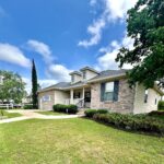 Store – gallery image 1