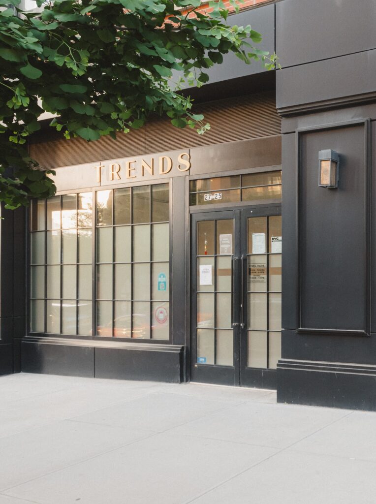 Store – main photo