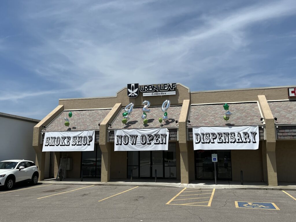 Store – main photo