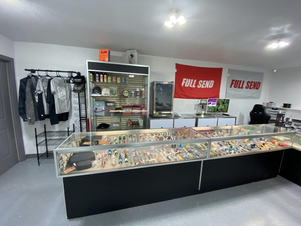 Store – main photo