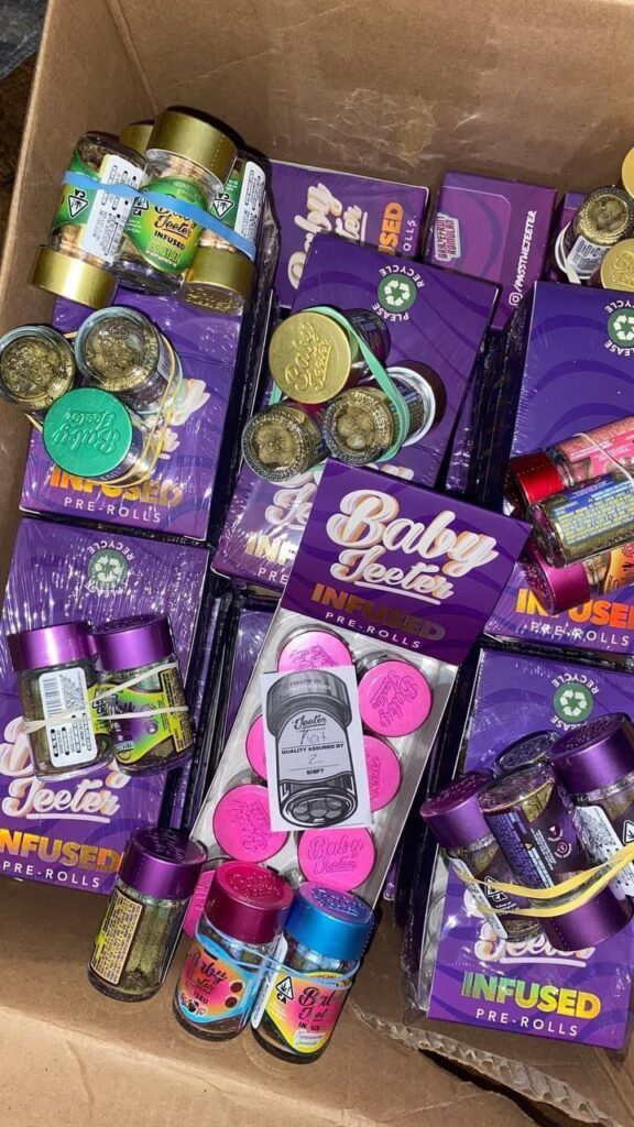 Store – main photo