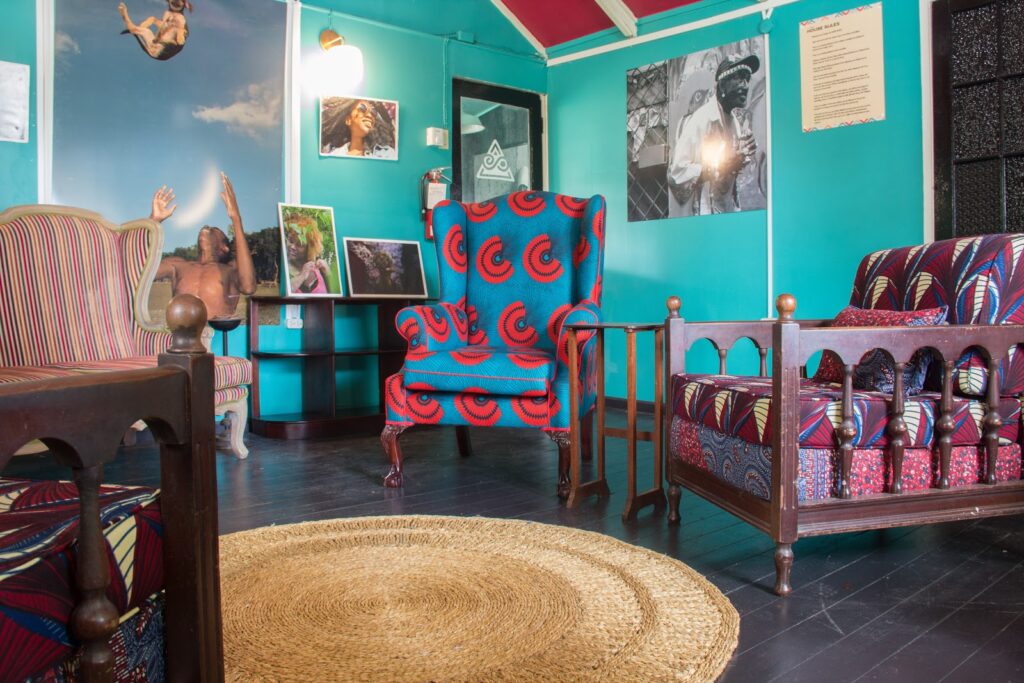 Store – main photo