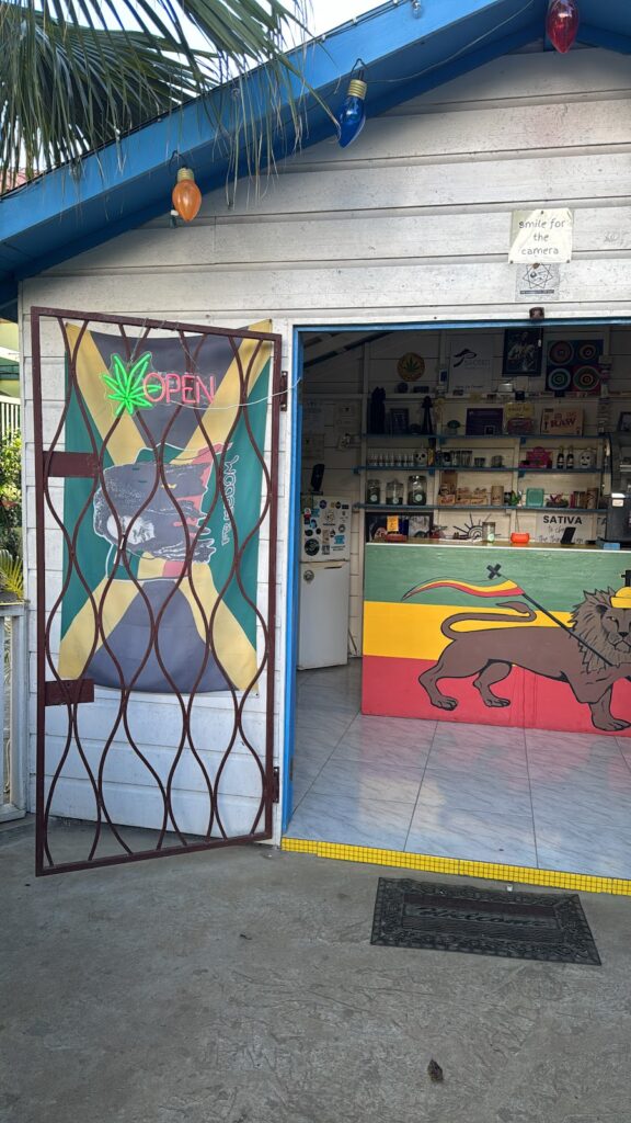 Store – main photo