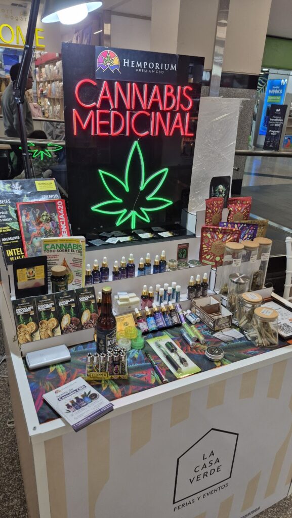 Store – main photo