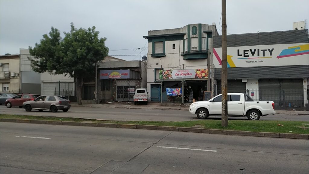 Store – main photo