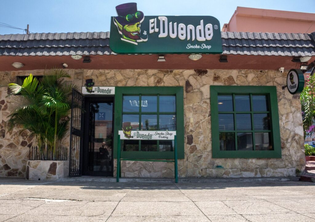 Store – main photo