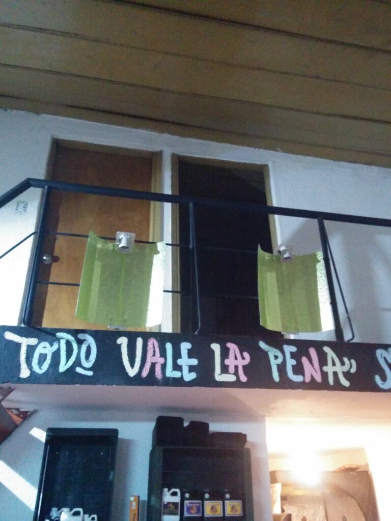 Store – main photo