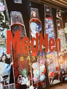 MedMen Bangkok [ Best Cannabis Store, Premium Weed, محل ميرجوانا , गाँजा की दुकान , 大麻店 , カンナビスショップ ]