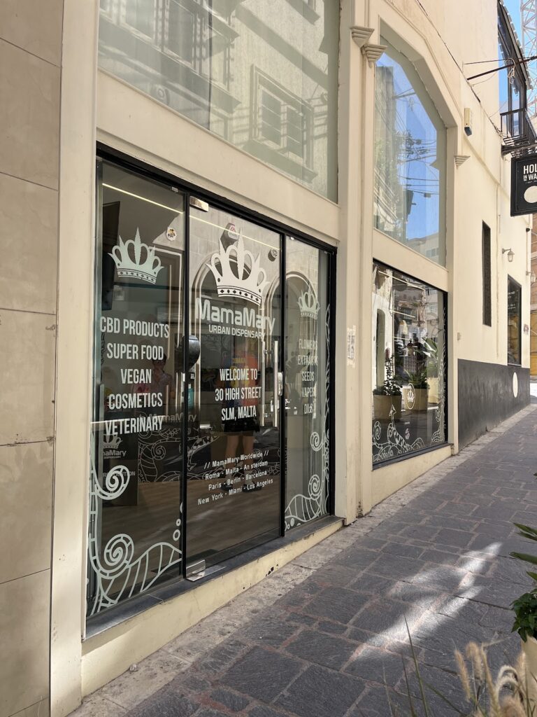 Store – main photo