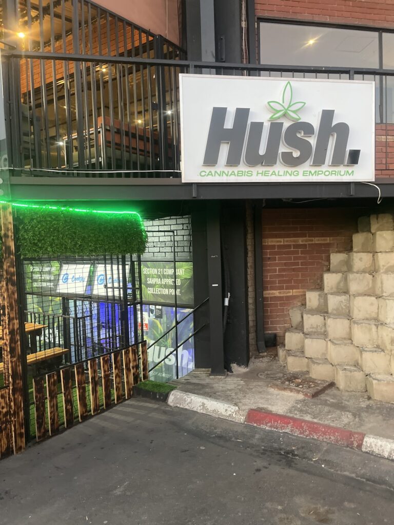 Store – main photo