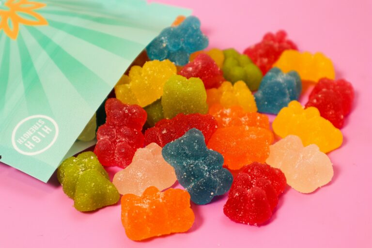 Are there common misconceptions about how long it takes for THC gummies to kick in last?