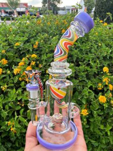 HH Smoke Shop — Bellflower, CA