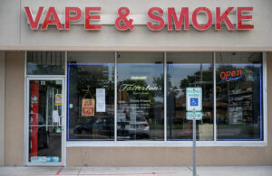 Fullerton’s Vape & Smoke — Addison, IL