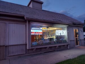 Smokes More For Less — Addison, IL