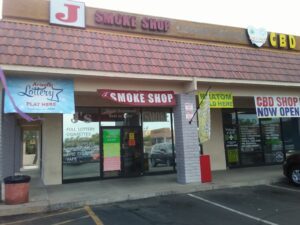 J Smoke Shop — Glendale, AZ