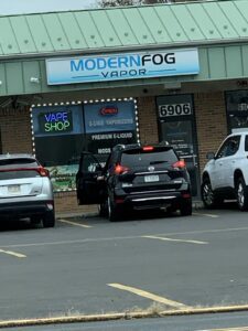 Modern Fog Vapor - Levittown (CBD/Delta-8 THC/GlassPipes) store in Levittown, pa