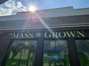 MASS GROWN — Mount Holly, NJ