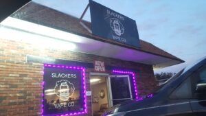 Slackers Vape Co./ Smoke Shop/ Disposables/ CBD/ Delta 8/ Flower/ Carts/ Dab/ Gummies — Orange Park, FL
