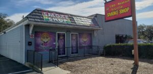 The Good Life Smoke Shop | Vape shop | Hookah — St. Petersburg, FL