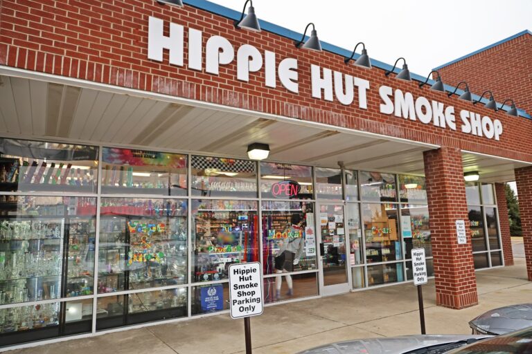 Hippie Hut Smoke Shop