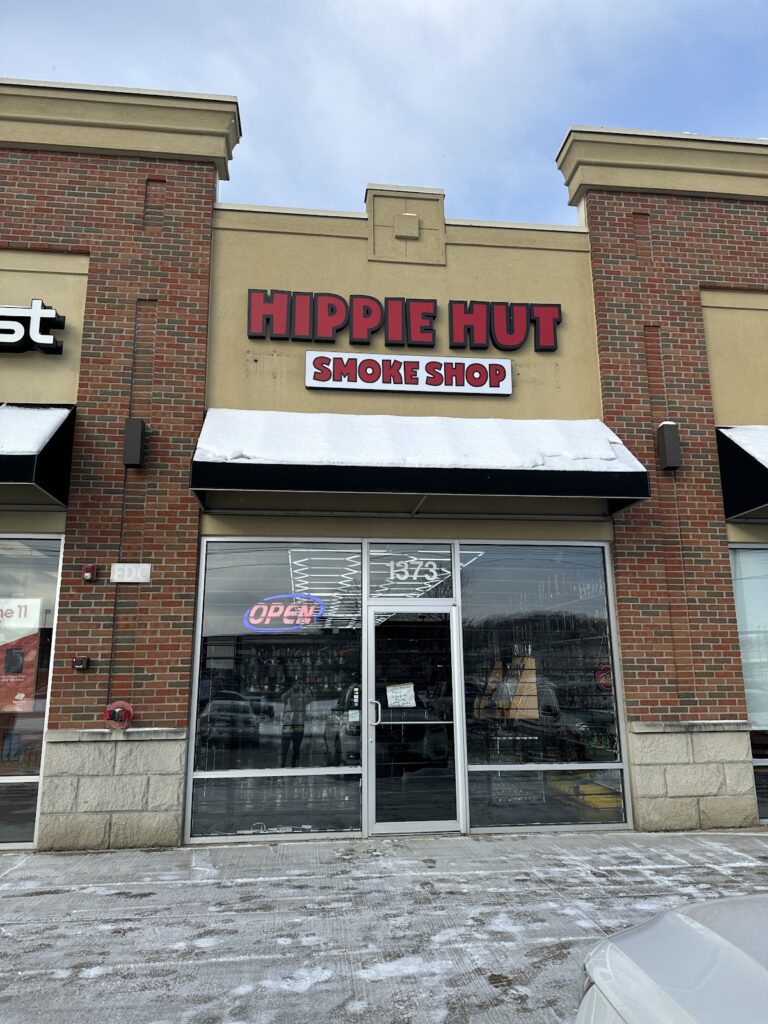 Hippie Hut Smoke Shop – Lancaster