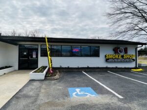 101 SMOKE SHOP — Monroe, NC