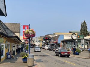 Marina Market — Poulsbo, WA