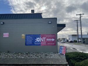 The Joint Smoke N’ VAPE — Burien, WA