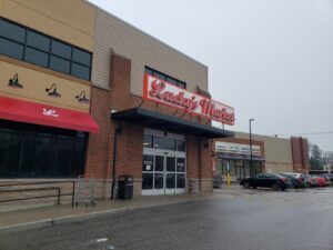 Lucky’s Market Clifton & 117th — Cleveland, OH