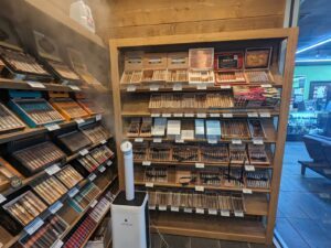 Hi Roots Cannabis Co. / Vape Head — Norman, OK