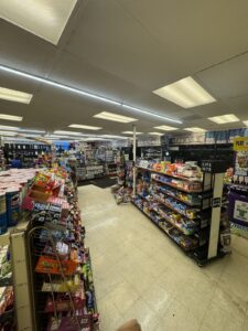 New Shackle Island Market & Smoke Shop — Hendersonville, TN