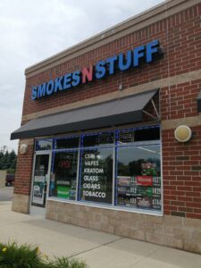 Smokes N Stuff Westland — Westland, MI